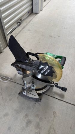 Hitachi saw