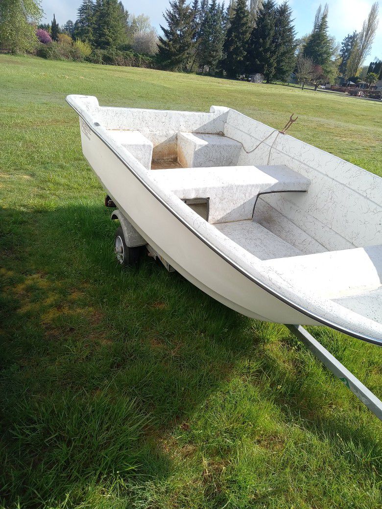 10' Sportcat boat and trailer 