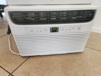 AC WINDOW UNIT, 6000 BTU