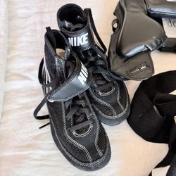 Nike Boxing Shoes Size 1 Youth