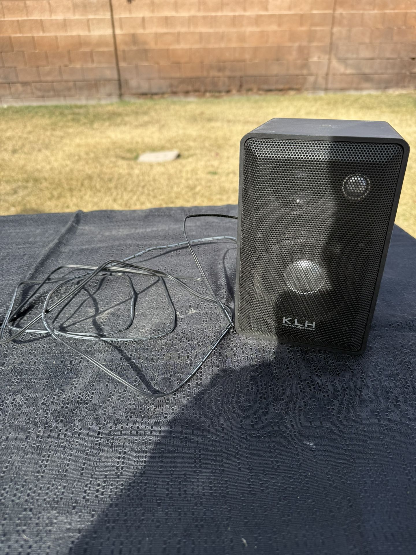 KHL Speaker