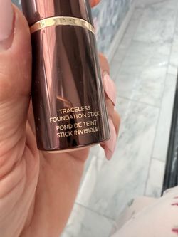 Tom Ford Traceless Foundation Stick