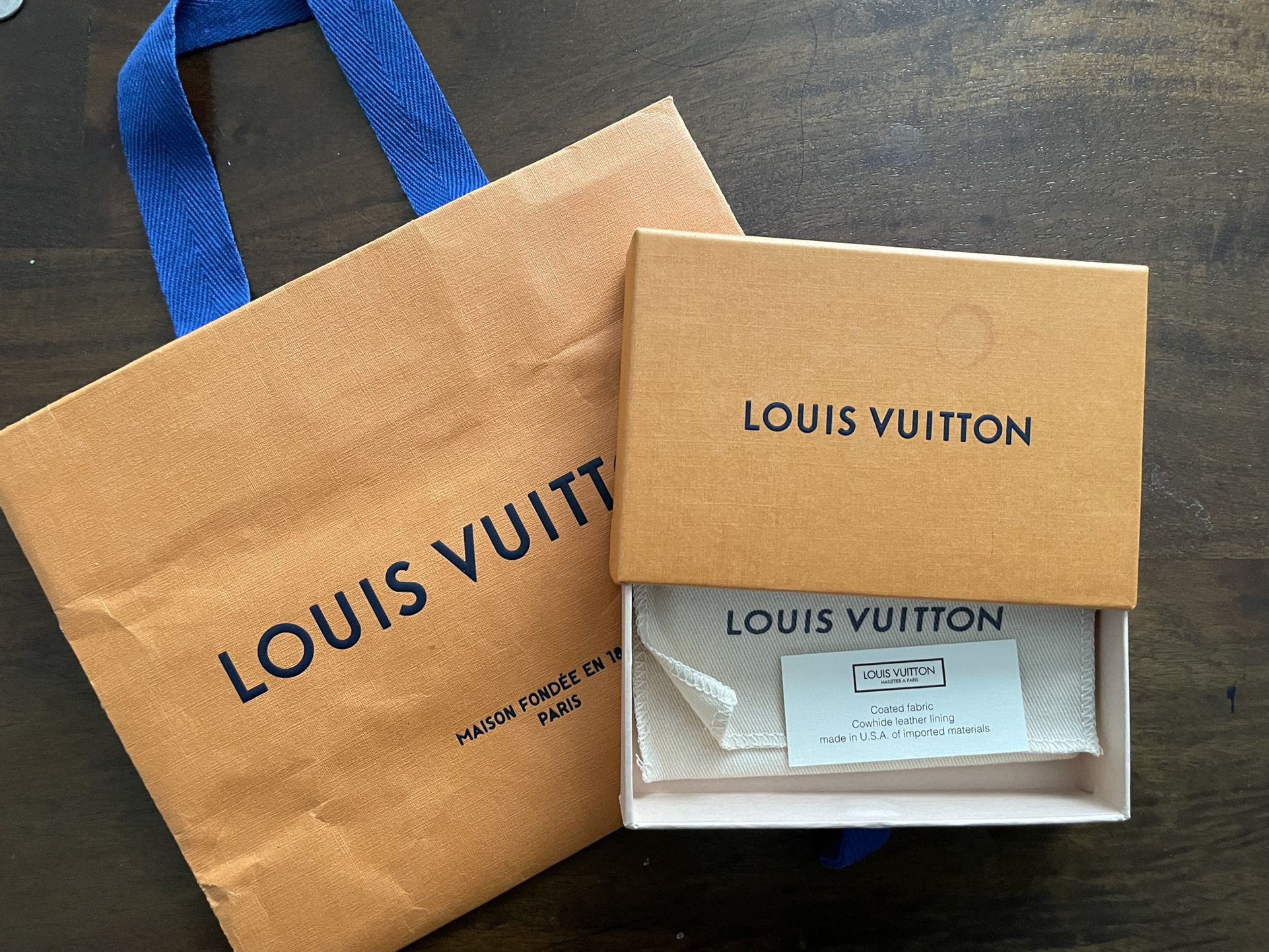 Louis Vuitton Gift Box Set Small for Sale in Chula Vista, CA - OfferUp