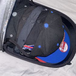 New Era 6 Cap Carrier 