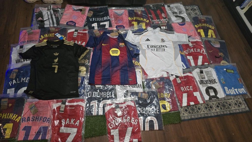 Soccer jerseys are different Sizes And Teams