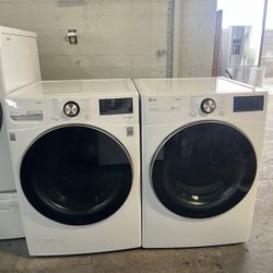 LG ThinQ Washer & Dryer Set 🧺✨