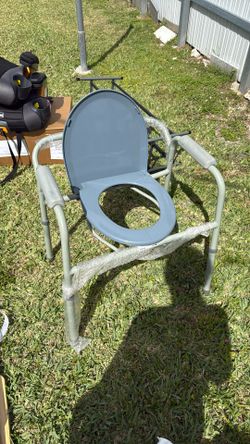 Toilet Commode