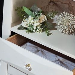 White Dresser/ Chest