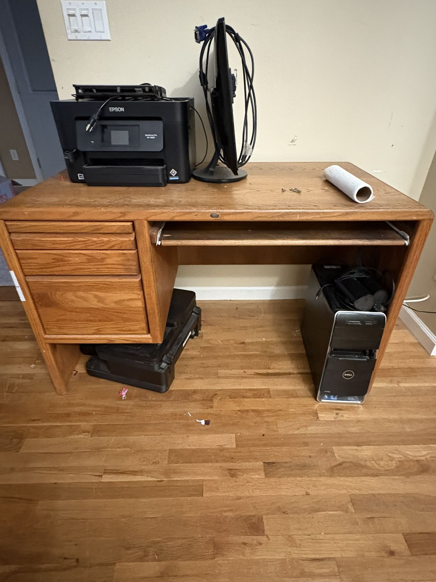 Oak desk