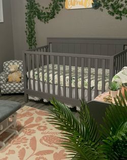 Crib plus mattress