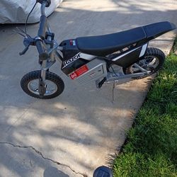 Mini. Bike. Eléctrica Para Niños En Buenas Condiciones