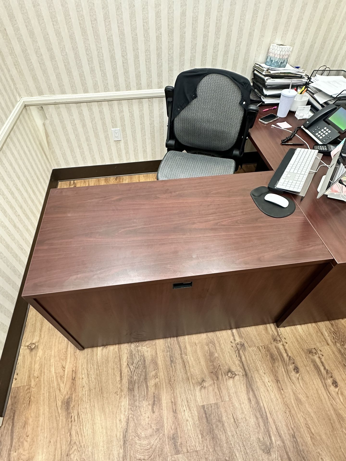 Office Desk 