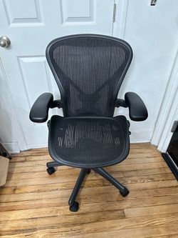 Herman Miller Aeron Chair