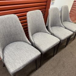 Set Of 4 Chairs Like New Branded Luxury / $50 Each / Sillas De Lujo $50 Cada Una 