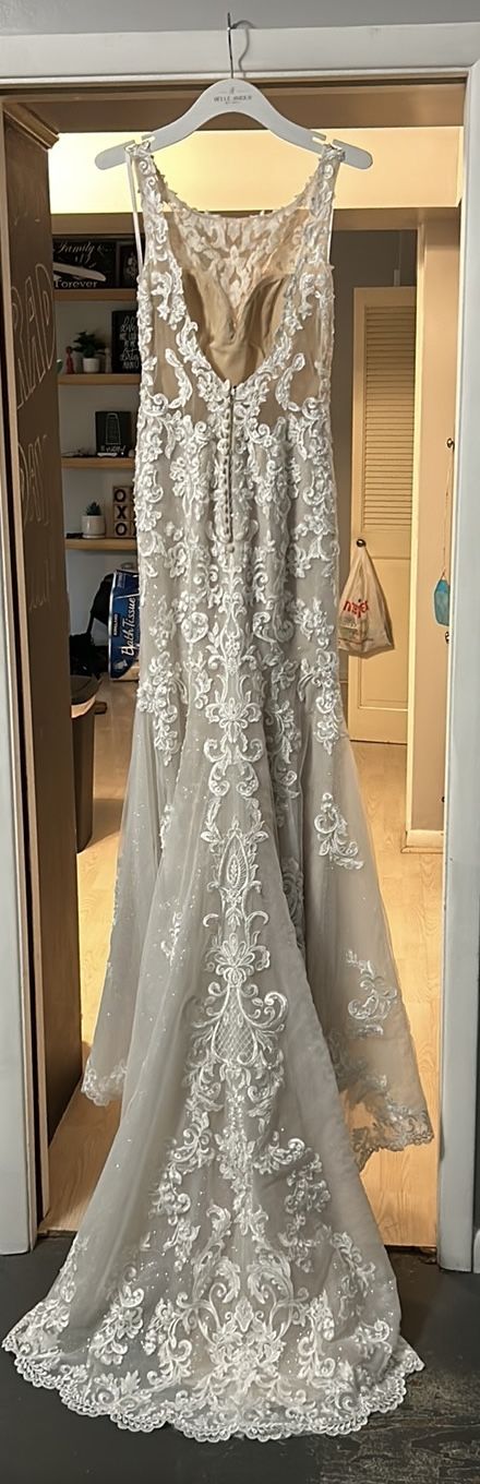Justin Alexander Wedding Gown