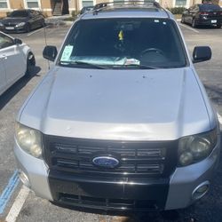 2010 Ford Escape