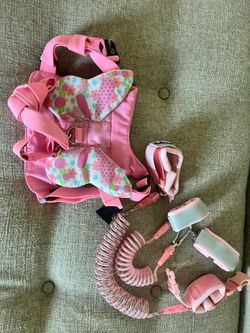 Toddler safety harness and leash