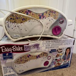 Easy Bake Oven With Food