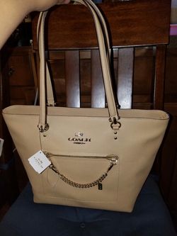 NWT Coach Beige handbag style 34817