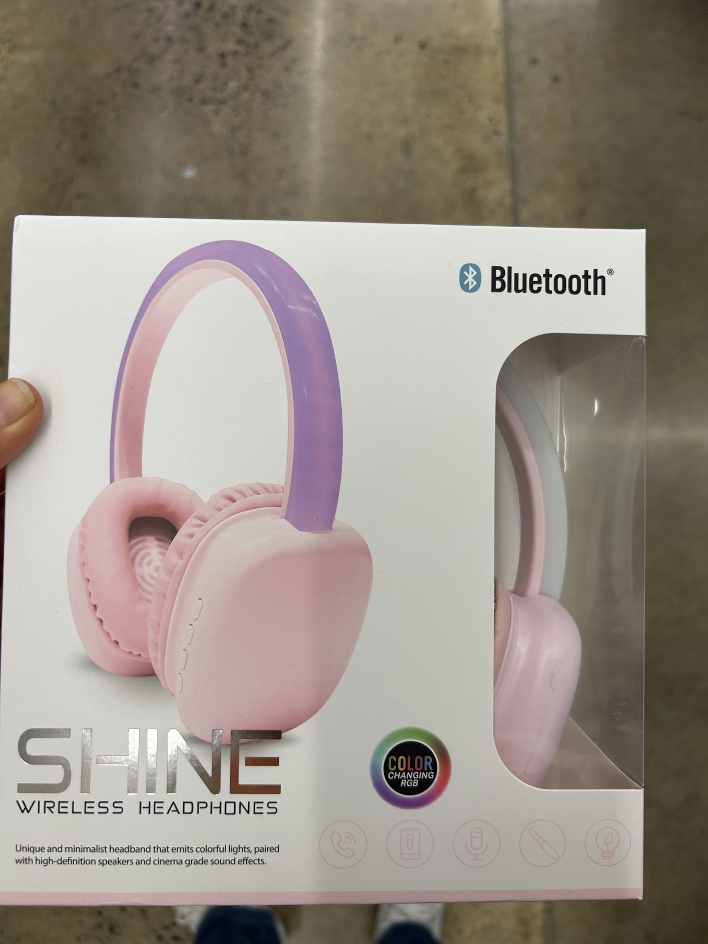 NWT Shine color changing Bluetooth Wireles headphones 