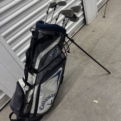 Callaway Right Handed XT Junior 7Piece + Bag 