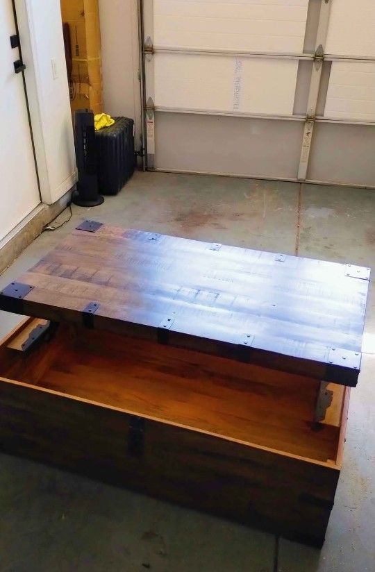 Lift Top Coffee Table