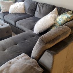 Brand New Sectional Couch Only Had It For A Year