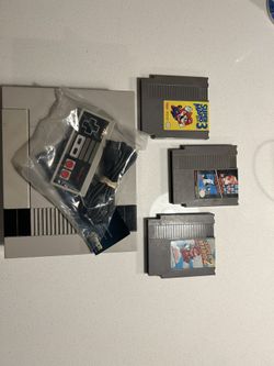Nintendo Entertainment System (NES) 3 Games Joystick 