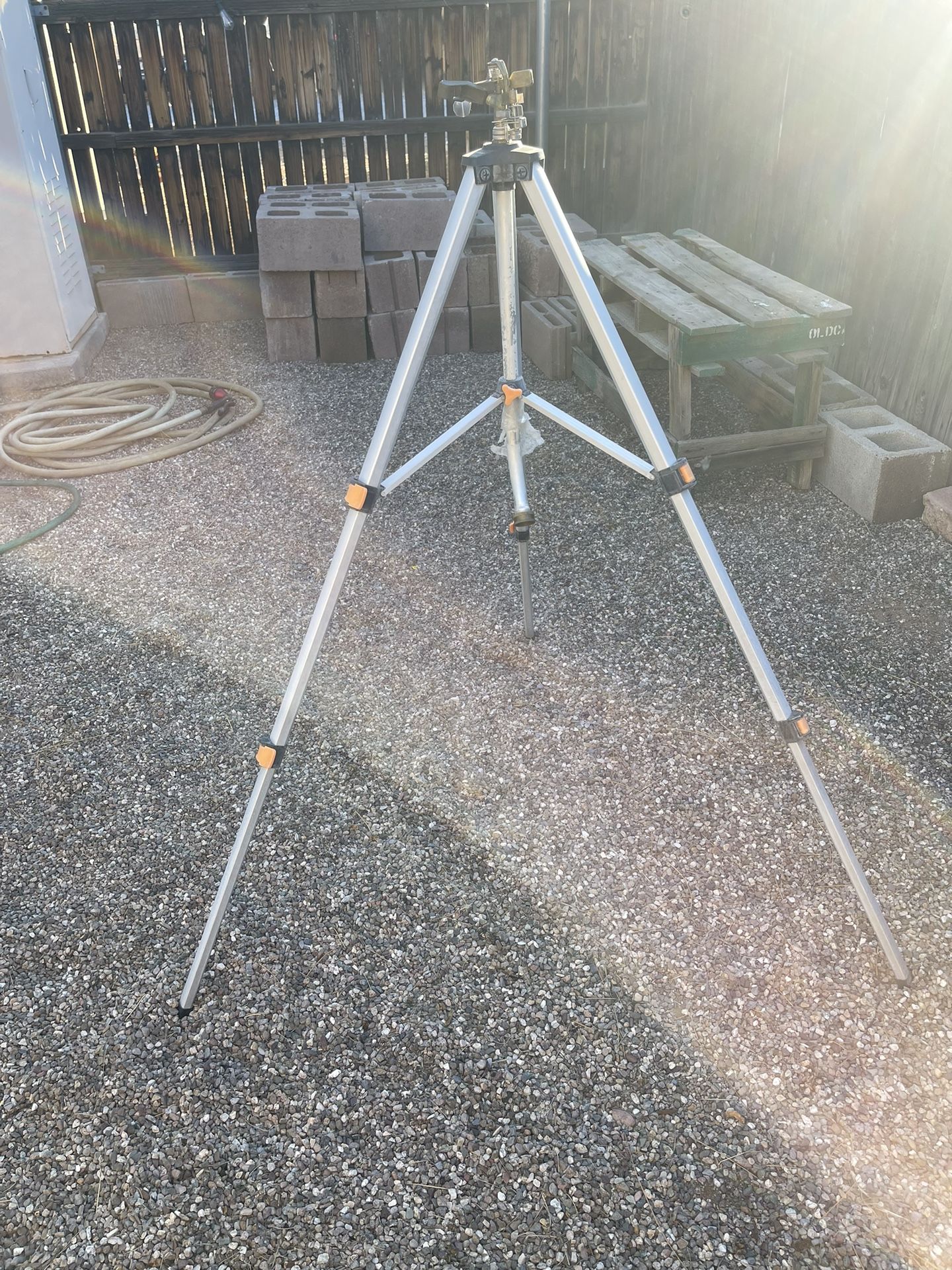 Lawn Sprinkler- Covers Large Area