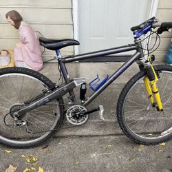 Trek 9200 Suspension Track 