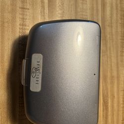 Dry & Store hearing aid dryer