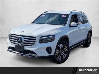 2025 Mercedes-Benz GLB 250
