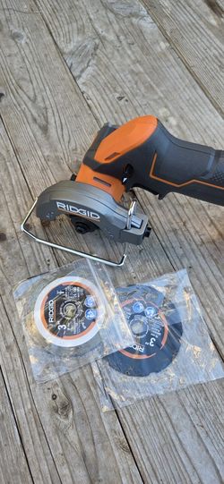 18V SubCompact Brushless Cordless 3 in. Multi-Material Saw (Tool Only) with (3) Cutting Wheels