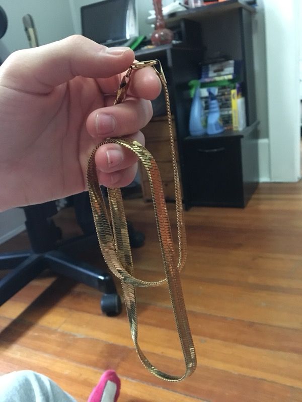 Herringbone chain
