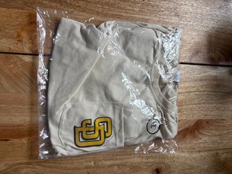 Padres Superhero Pocket T-Shirt Size Large