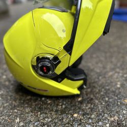 Safety Yellow Motorcycle Helmet w/built In Sun Shade/Sunglasses Size Small