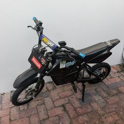 Razor MX650