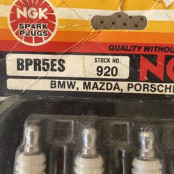 Spark Plugs - BRAND NEW NGK - Read Details