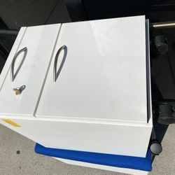 File cabinet with lock and key - Home Office Commercial