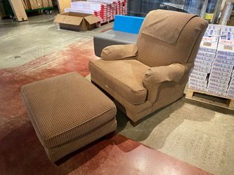 ETHAN ALLEN Traditional Amethyst Jacquard Upholstered Armchair with Ottoman