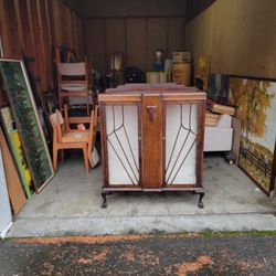 Art Deco Display Cabinet 