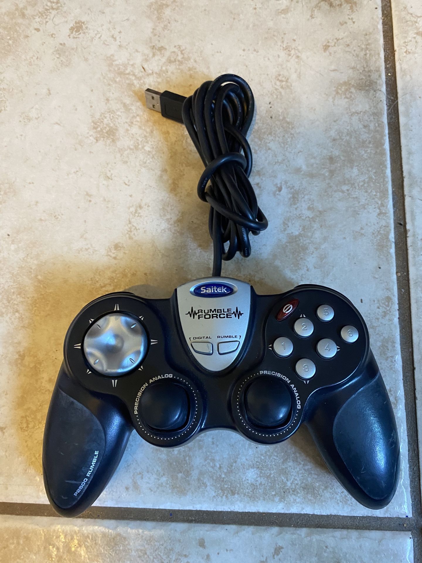 Saitek P2500 Gaming Controller