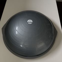 BOSU BALL PRO Balance Trainer