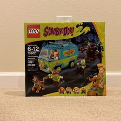 New sealed LEGO Scooby-Doo 75902 The Mystery Machine