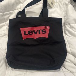 new levi’s tote bag with tags