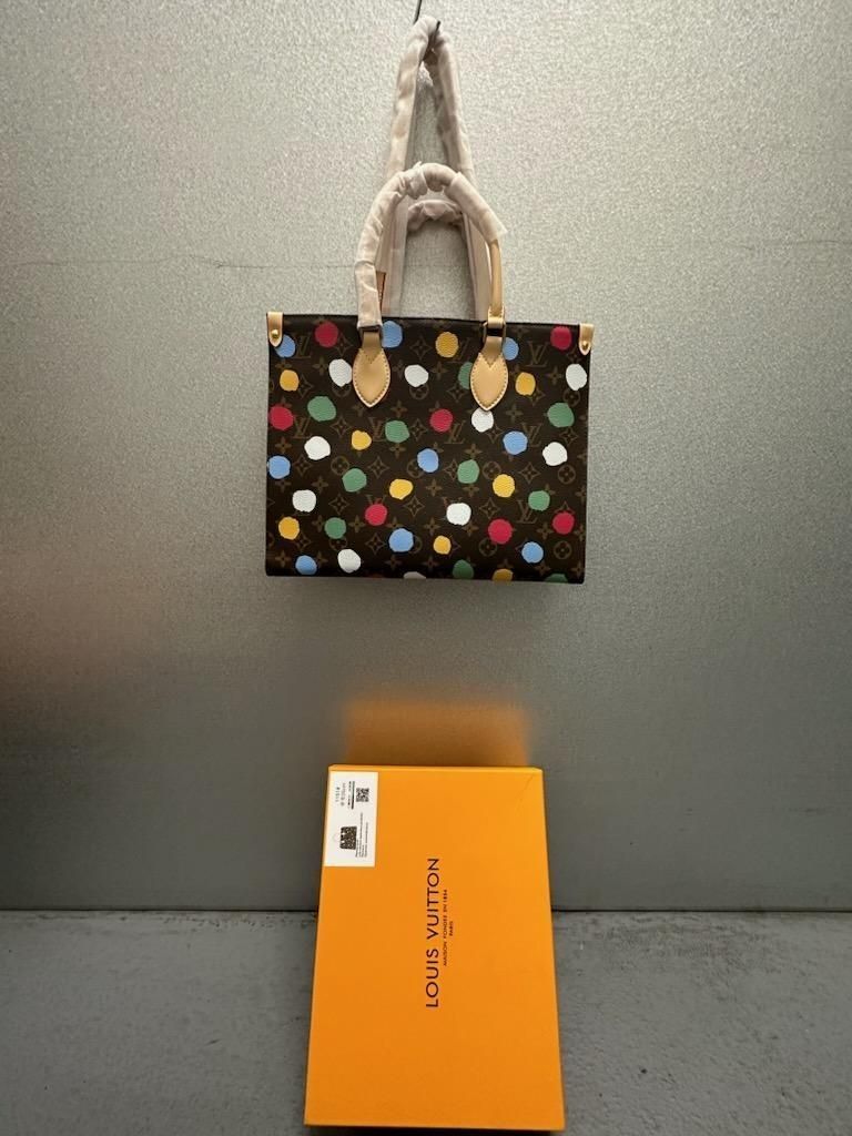 Chanel Purse With Wallet