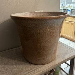 New Flower Pot Made Out Of Ceramic Perfect Gift 💝 