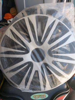 Hubcaps