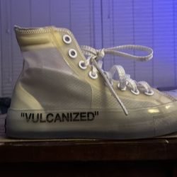 Size 4 - Converse Off White VULCANIZED