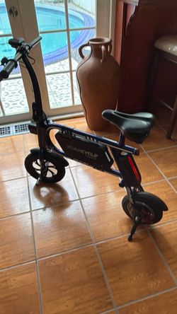 Folding Ebike  19 mph 140